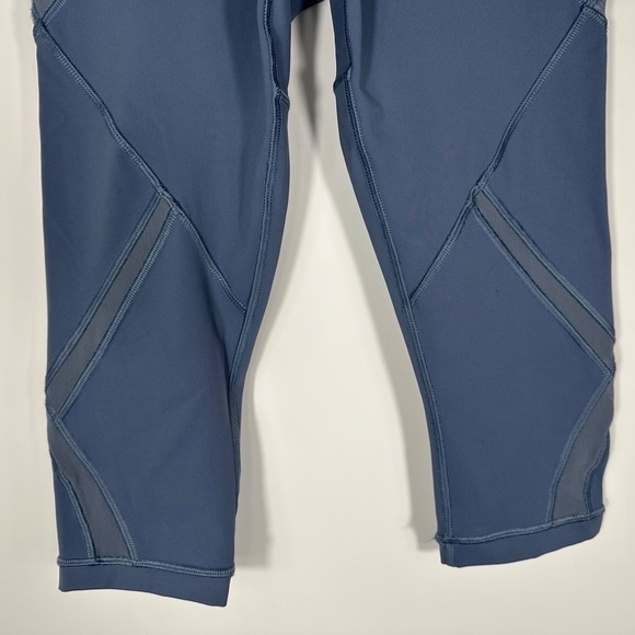 Lululemon Cool To Street Crop 17" Mid-Rise Blue Womens Size 4 - Picture 7 of 12